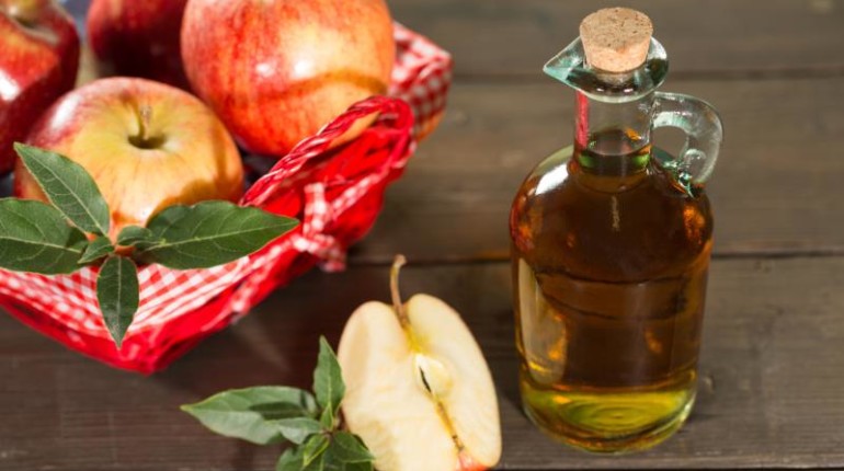 Here's Why We Need To Try The Apple Cider Vinegar Detox